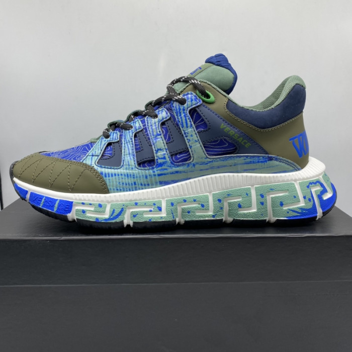 VERS SNEAKERS