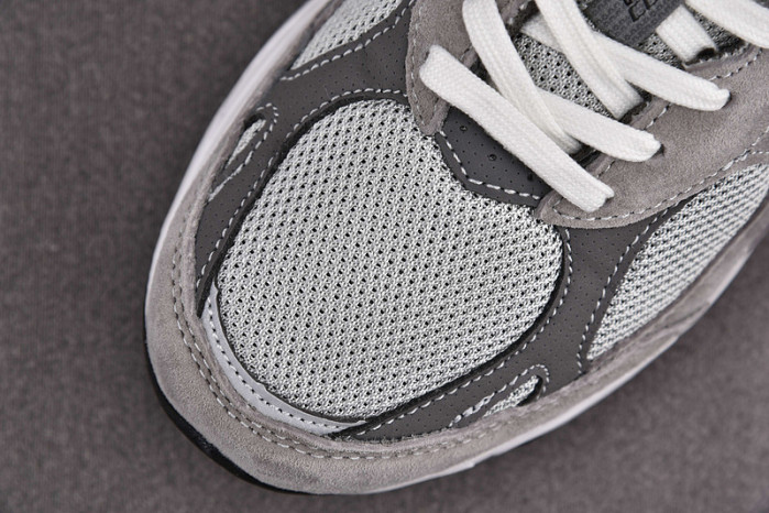 N3W BLANCE SNEAKER