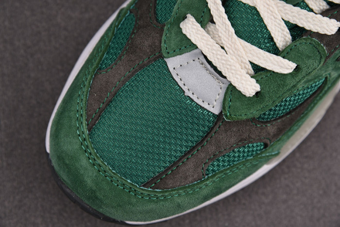 N3W BLANCE SNEAKER