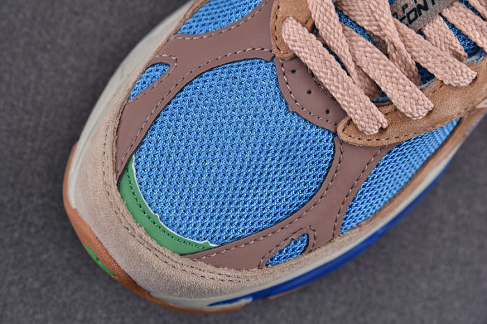 N3W BLANCE SNEAKER