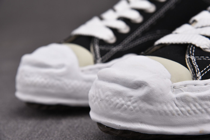 MAISON MIHARA YASUHIRO SNEAKER