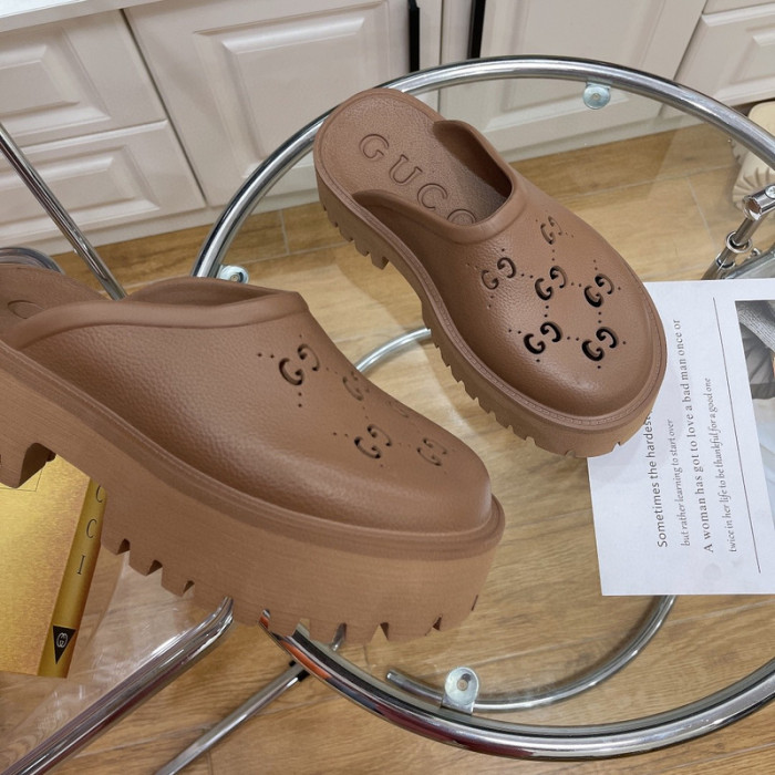 Gu66 SLIPPERS