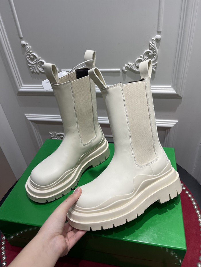bo*te*ga Ve*ne*ta boots