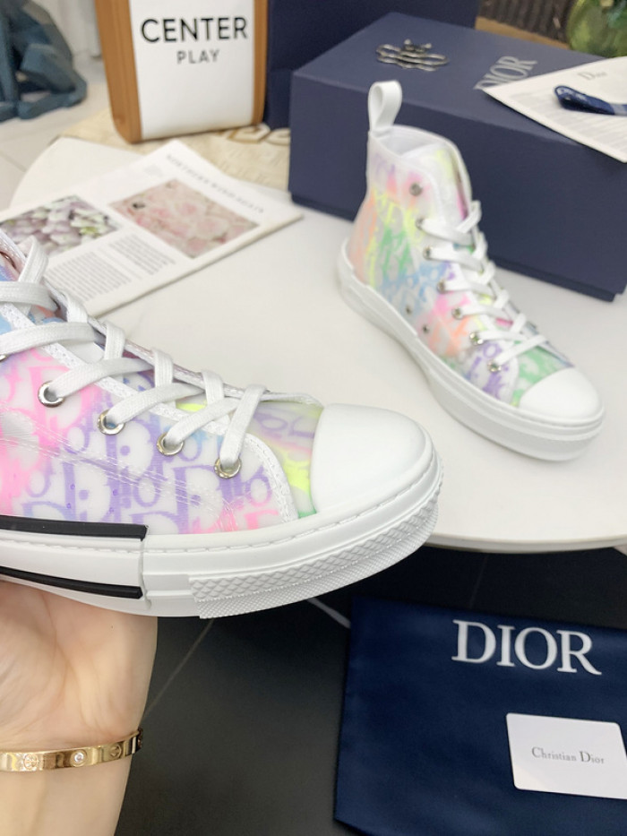 D10R B23 Oblique High Top Sneaker