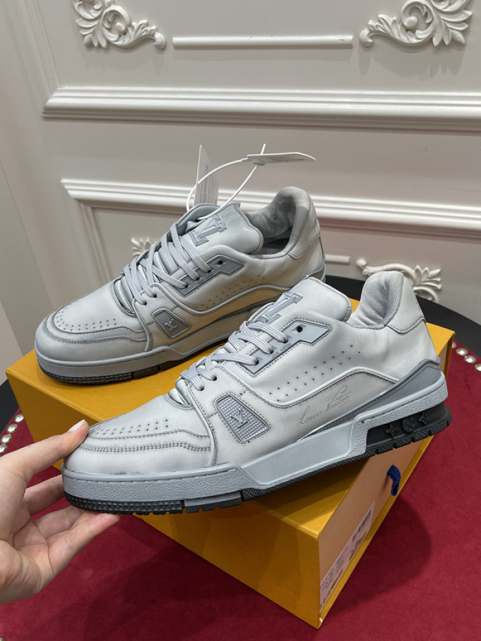 D00G7 Lou1su1tt SNEAKER LOW
