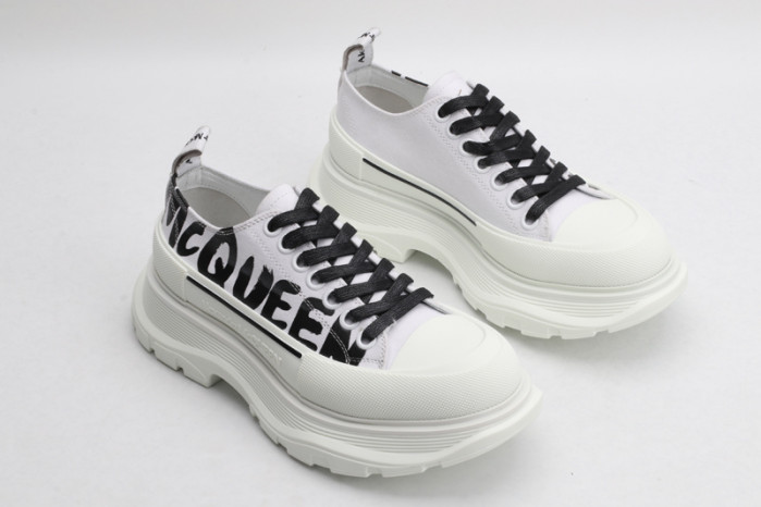 MQ Sneakers