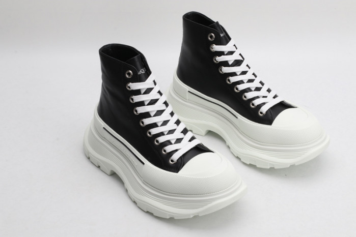 MQ Sneakers