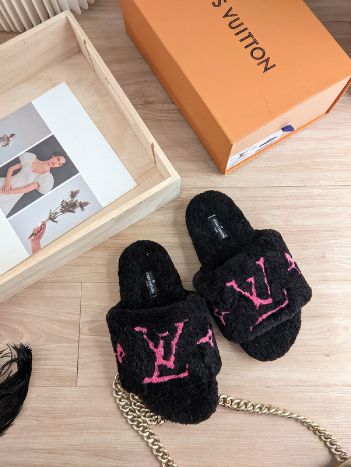 Lou1su1tt slides
