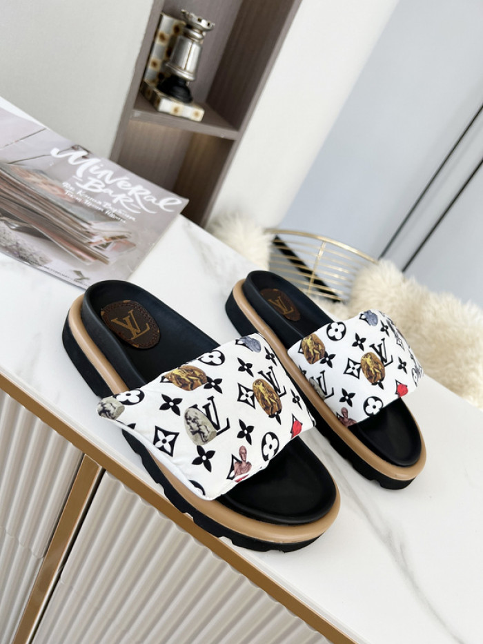 Lou1su1tt slides