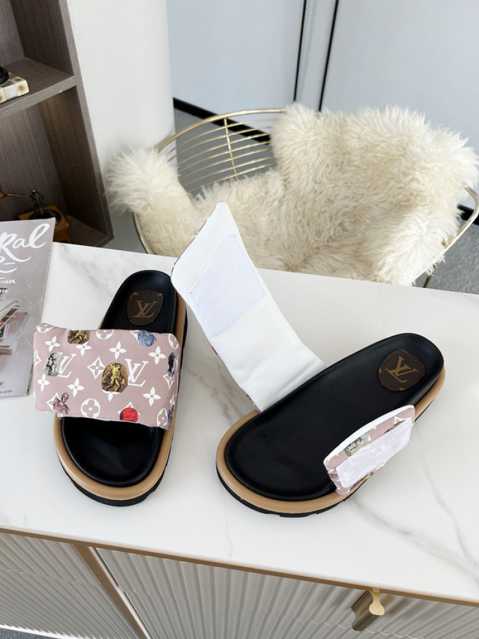 Lou1su1tt slides
