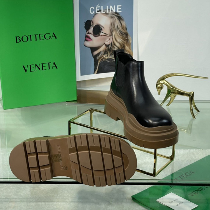 bo*te*ga Ve*ne*ta boots