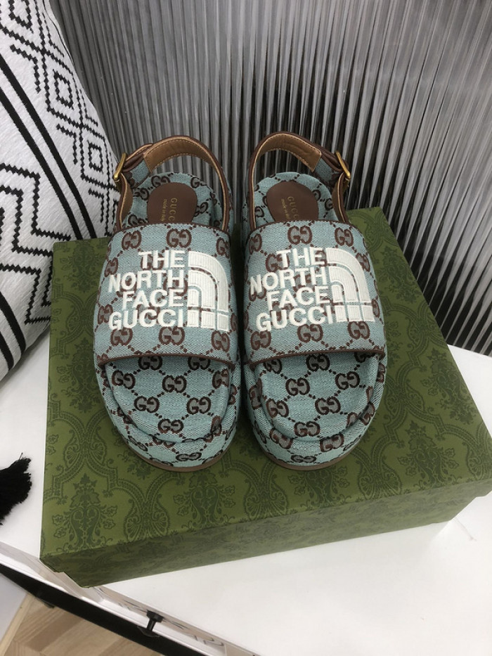 Gu66 SLIPPERS