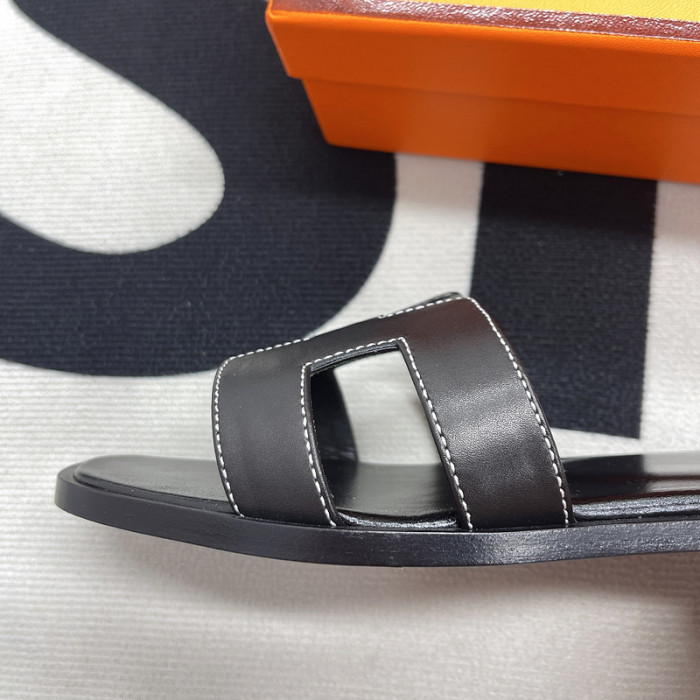 Hemr3 Slippers