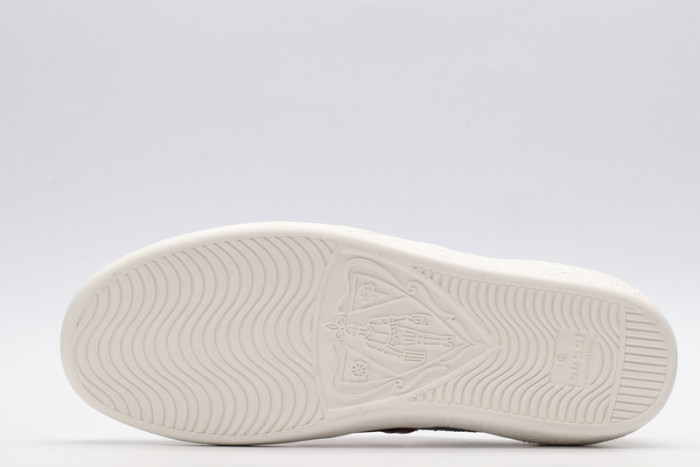 Gu66 Ace Embroidered Low-Top Sneaker