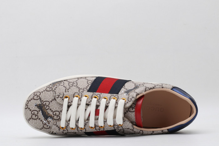 Gu66 Ace Embroidered Low-Top Sneaker