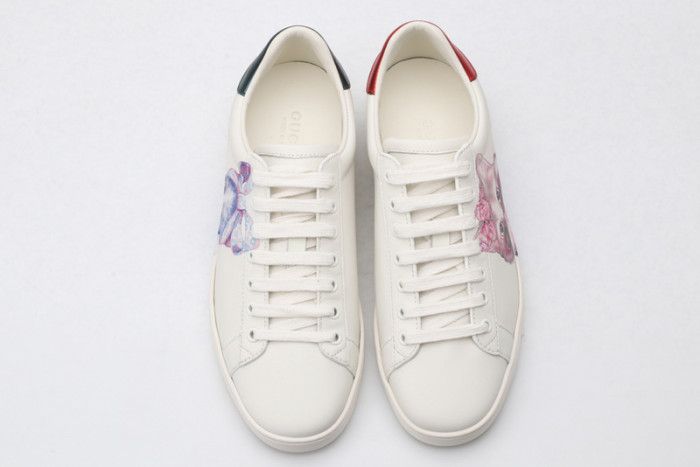 Gu66 Ace Embroidered Low-Top Sneaker
