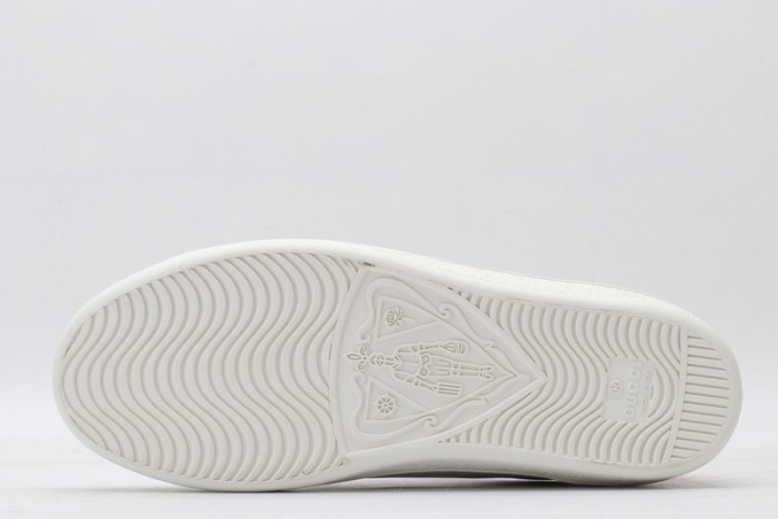 Gu66 Ace Embroidered Low-Top Sneaker