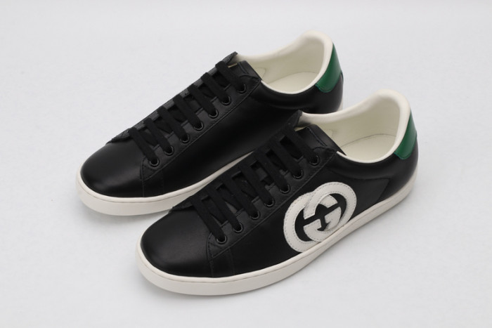 Gu66 Ace Embroidered Low-Top Sneaker
