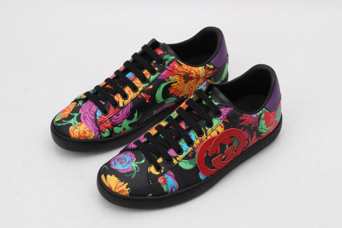Gu66 Ace Embroidered Low-Top Sneaker
