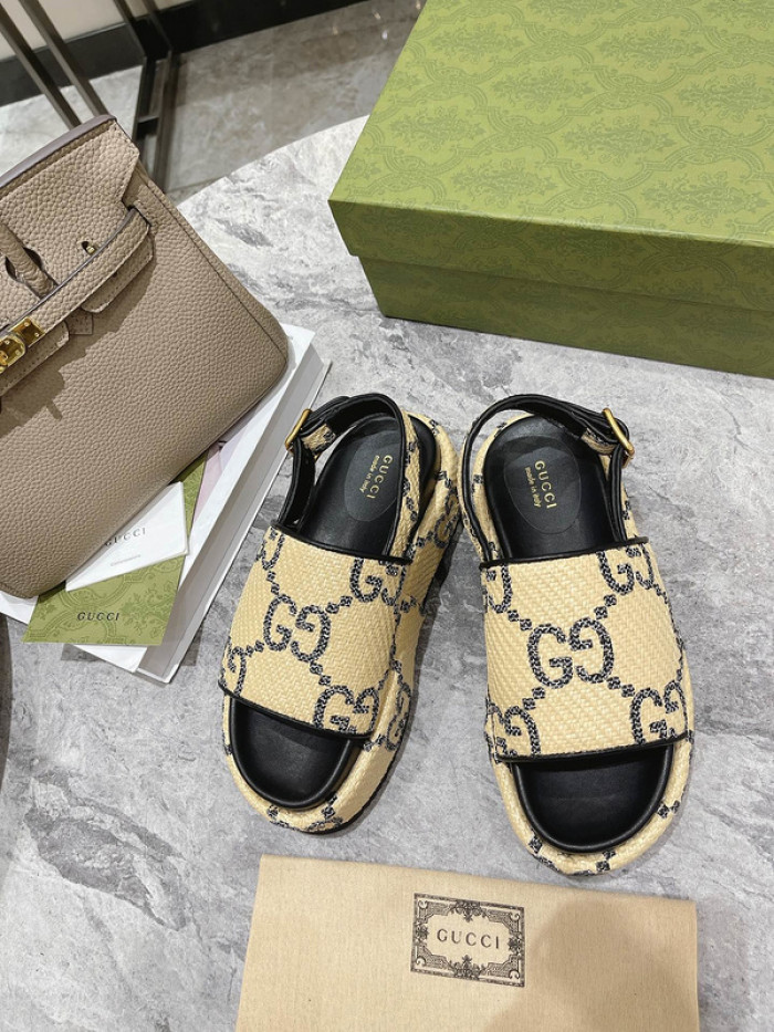 Gu66 SLIPPERS