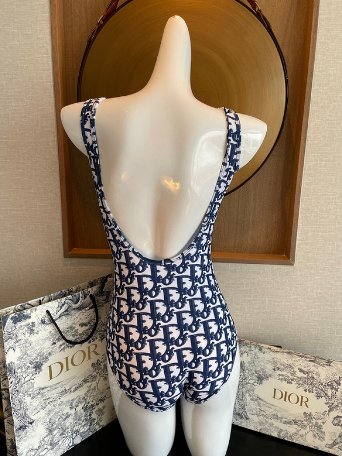 D10R swimsuit