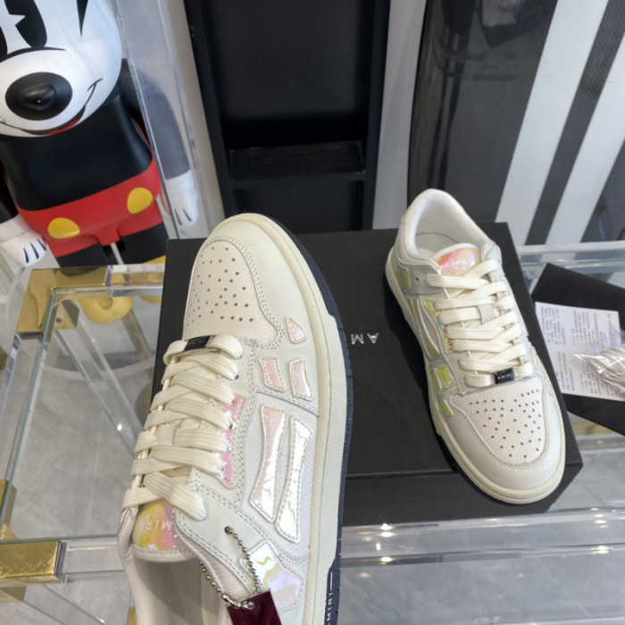 AM1R1 Skel Top Low