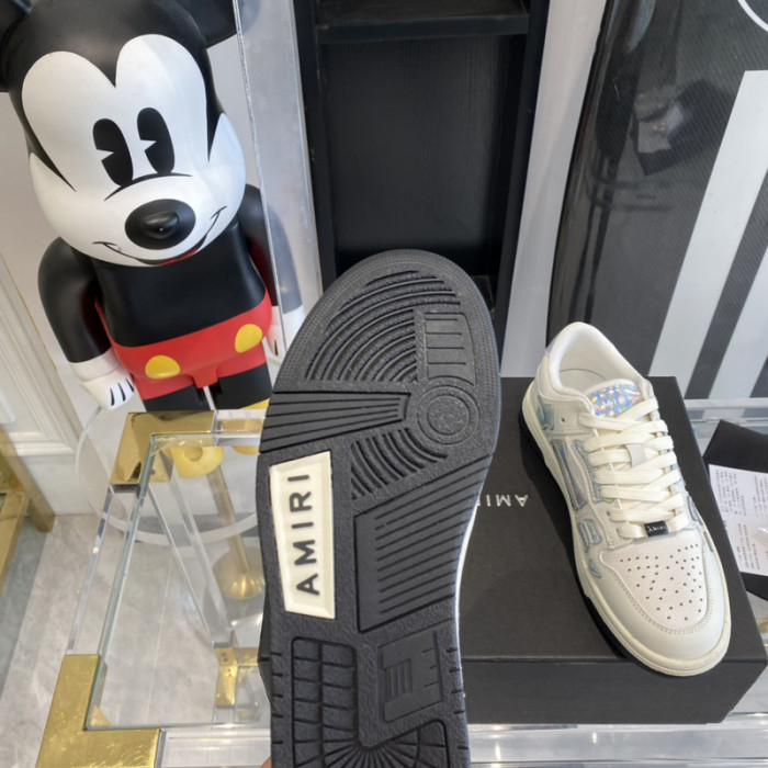 AM1R1 Skel Top Low