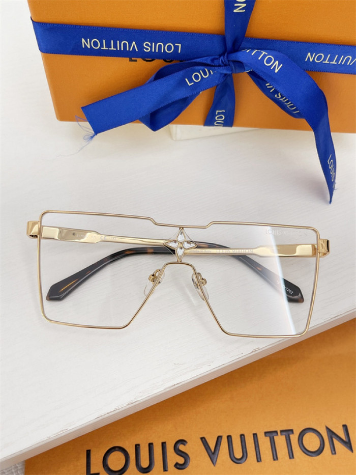 Lou1su1tt Sunglasses