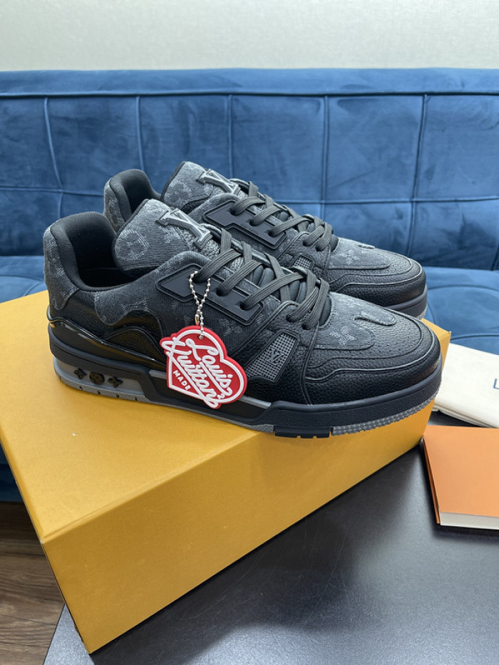 D00G7 Lou1su1tt SNEAKER LOW