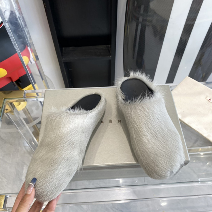 Marni Fur slides