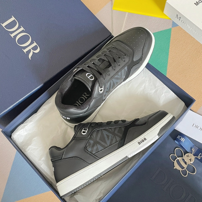 D10R B27 Sneaker