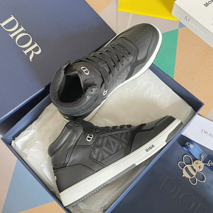 D10R B27 Sneaker