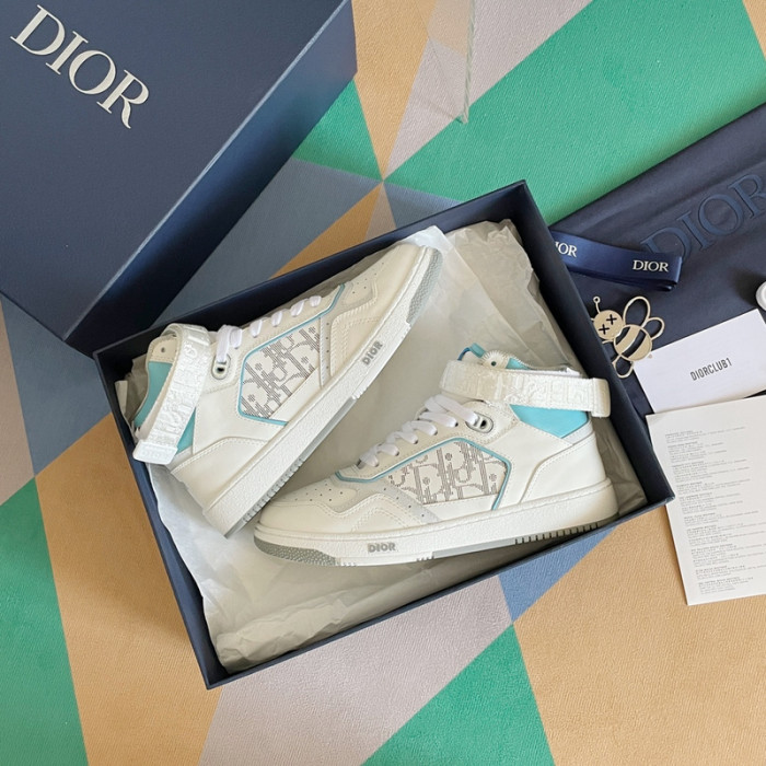 D10R B27 Sneaker
