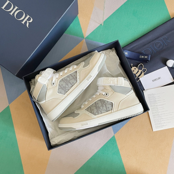 D10R B27 Sneaker