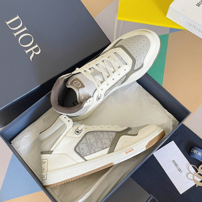 D10R B27 Sneaker