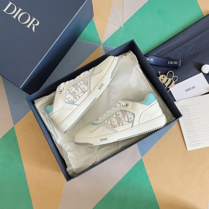 D10R B27 Sneaker