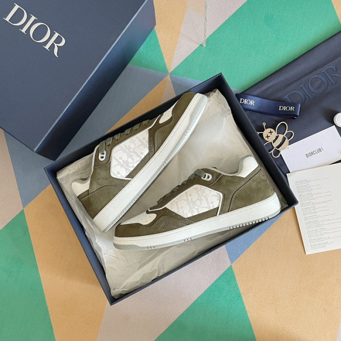 D10R B27 Sneaker