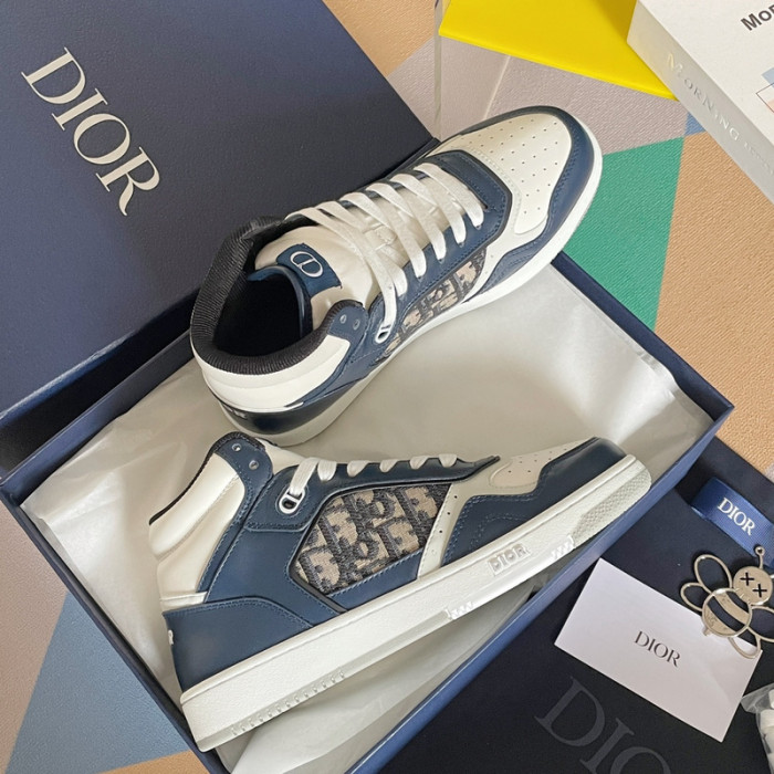 D10R B27 Sneaker