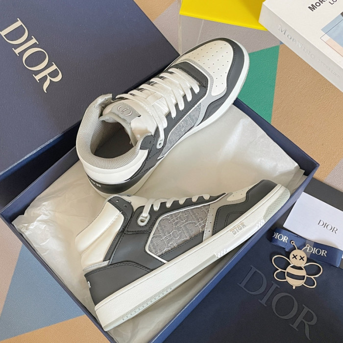 D10R B27 Sneaker
