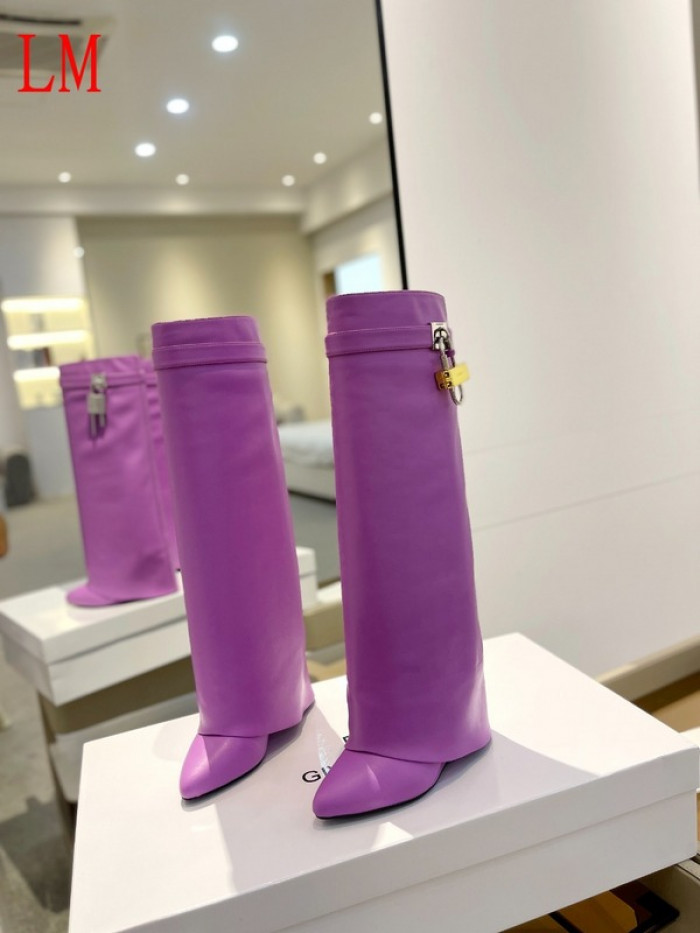 G1VENCHY BOOTS