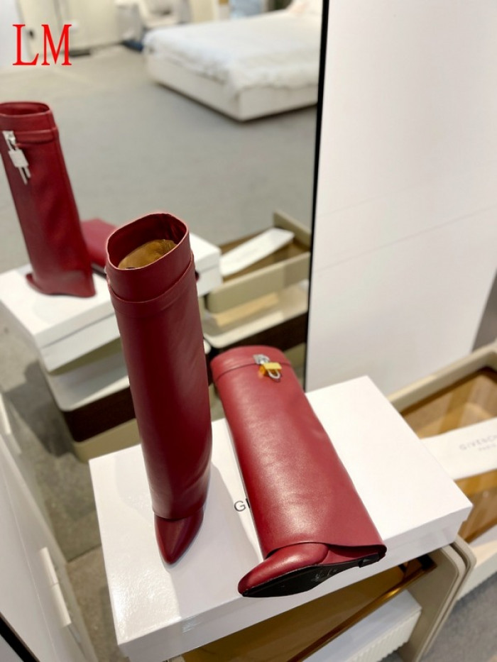G1VENCHY BOOTS