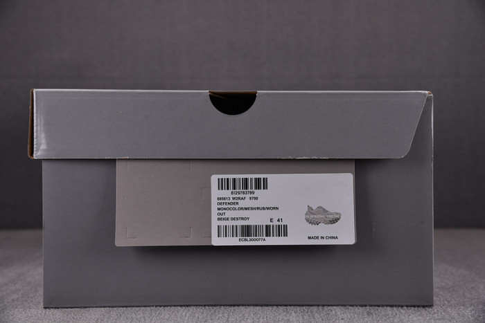BLCG DEFENDER RUBBER PLATFORM SNEAKERS 685613 W2RAF 9700