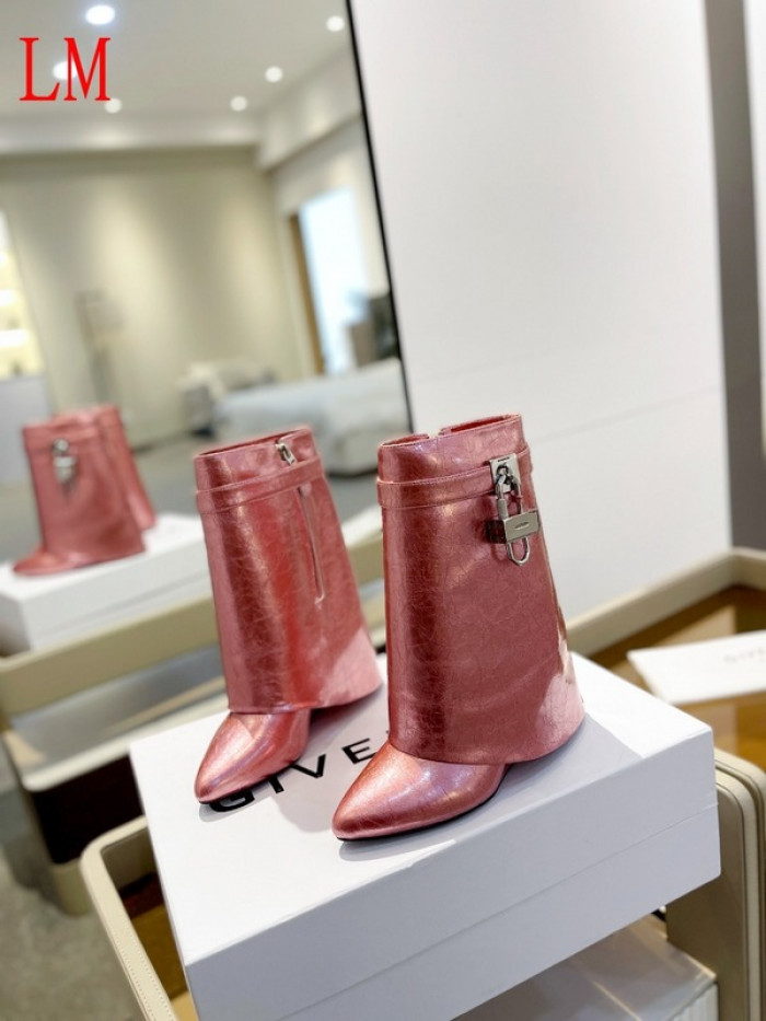 G1VENCHY BOOTS