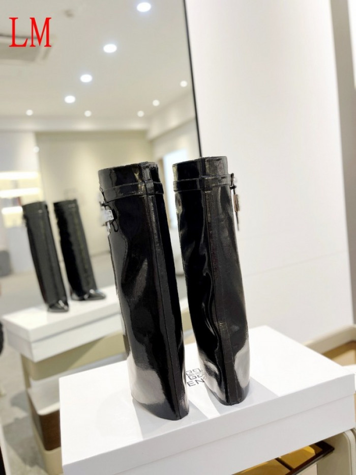 G1VENCHY BOOTS