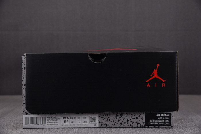 Air Jordan 6 WMNS Gore-Tex “Brown Kelp” FD1643-300