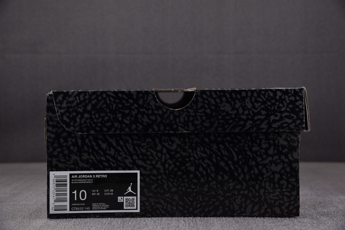 Air Jordan 3 Retro Midnight Navy CT8532-140
