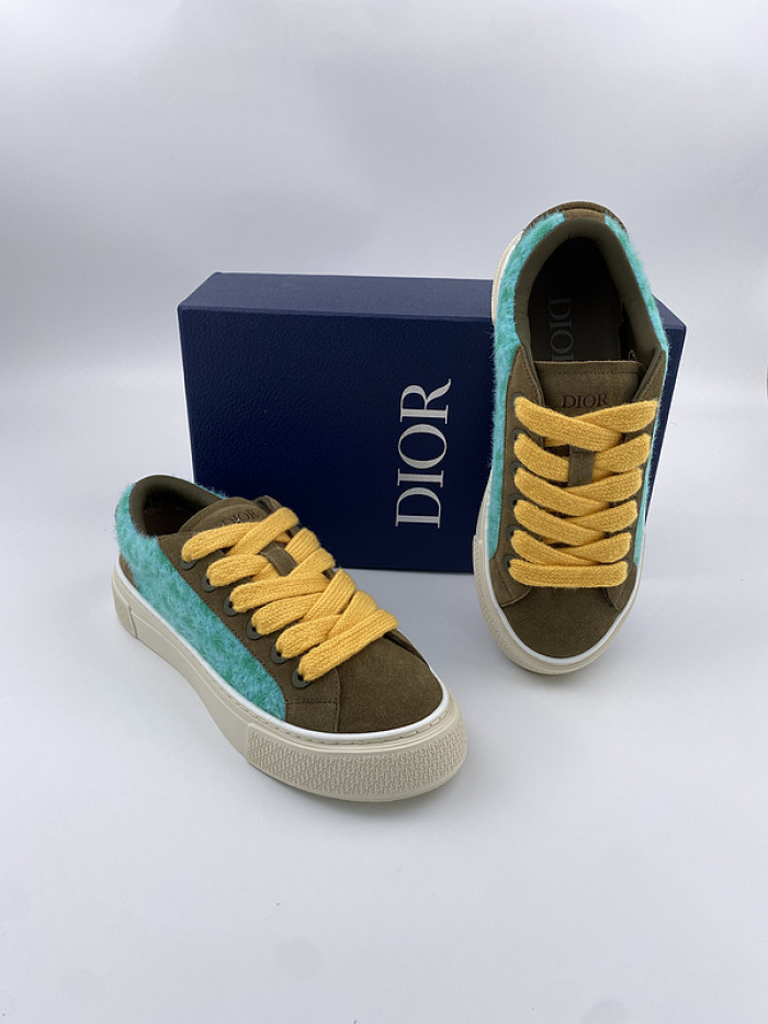 D10R B33 Sneaker