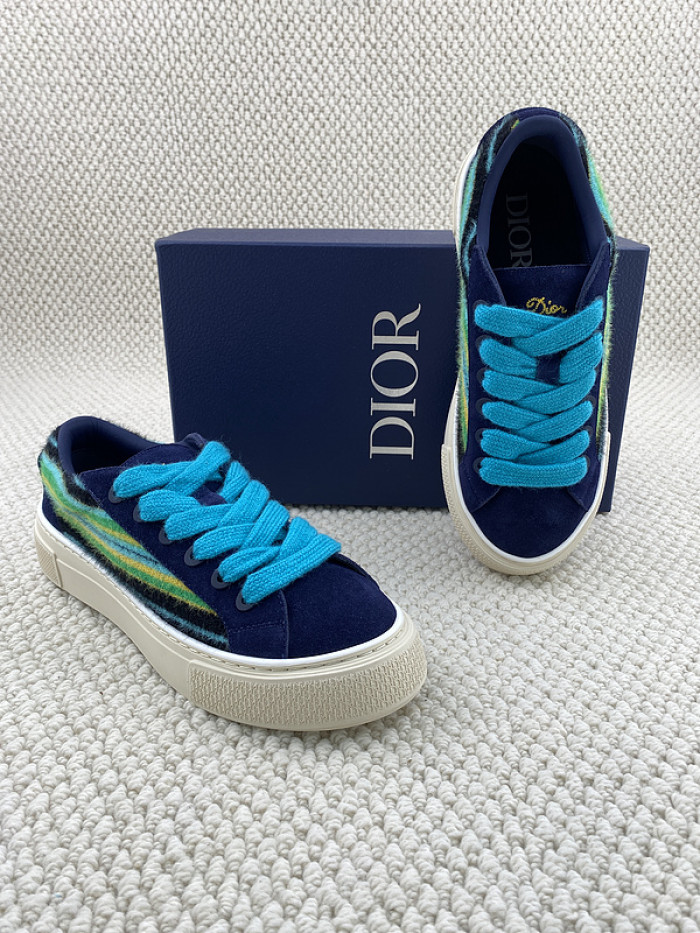 D10R B33 Sneaker