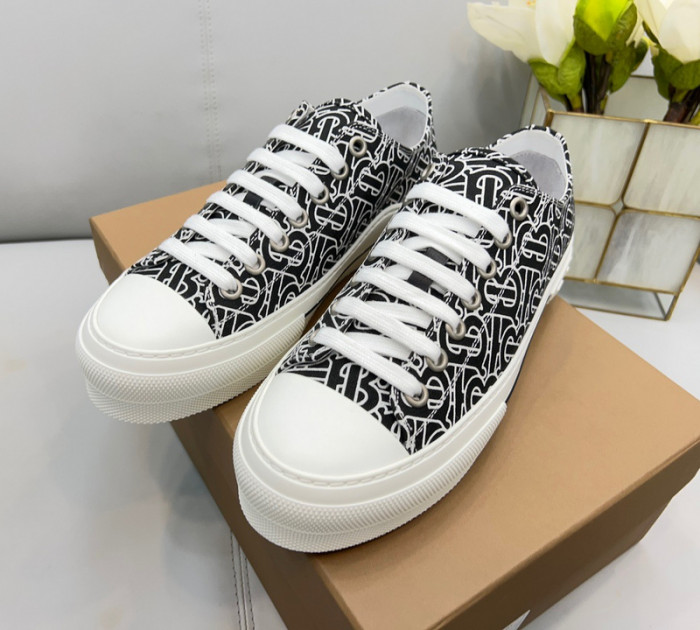 BUR SNEAKER