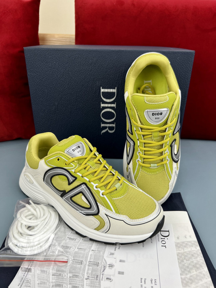 D10R B30 SNEAKER